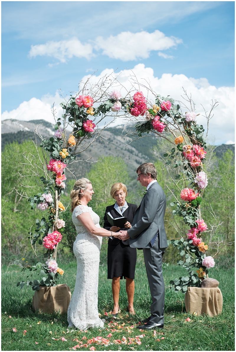 Destination Park City Wedding | Kristina Curtis Photography, archway, wedding ceremony