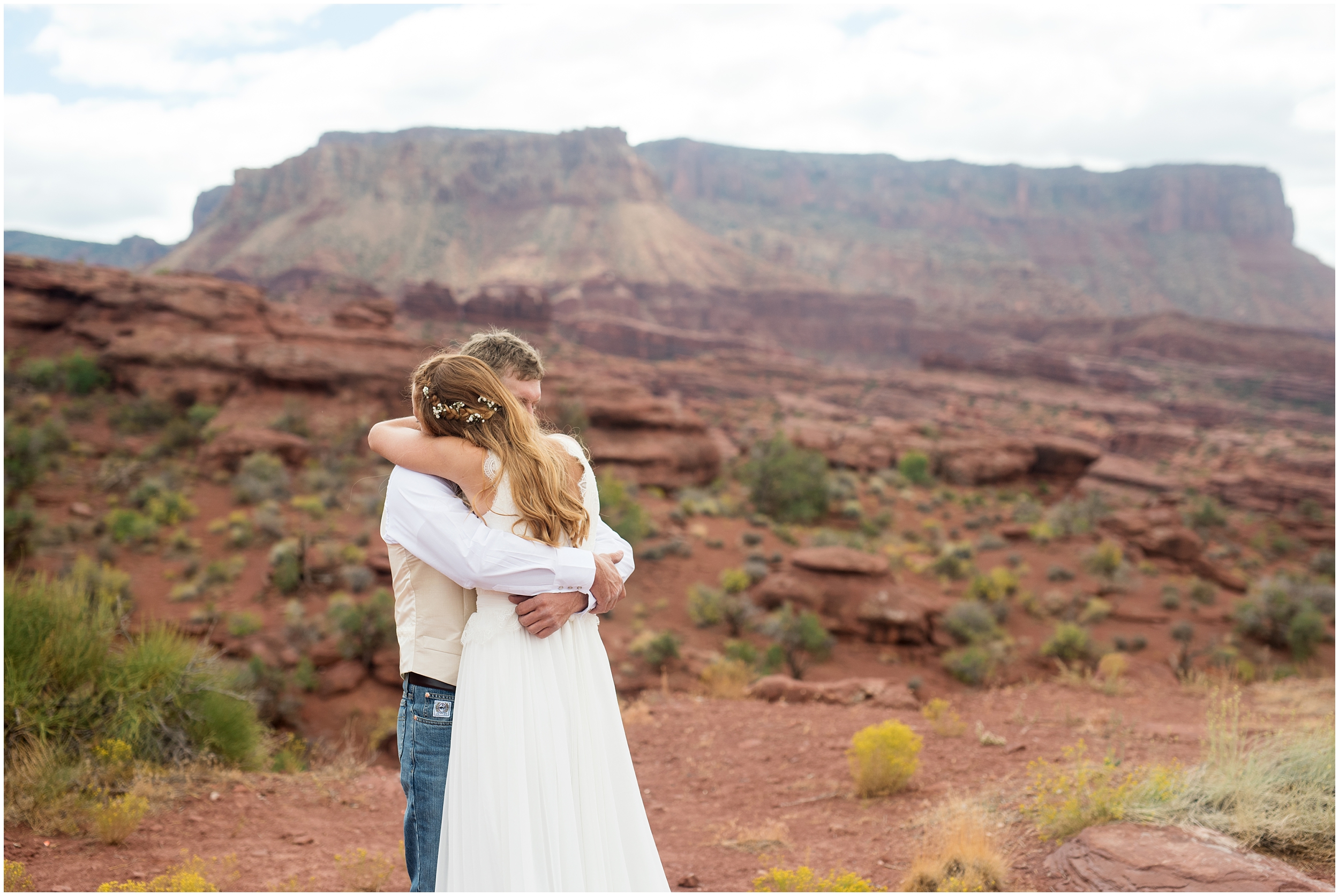 Destination wedding, southern Utah wedding, red rocks wedding, desert wedding, country wedding, cowboy wedding, summer wedding, sunflower wedding flowers, cowboy boots wedding , Utah wedding photographers, Utah wedding photographer, Utah wedding photography, Utah county wedding photography, Utah county wedding photographer, salt lake city photographers, salt lake city wedding photography, salt lake photographers, salt lake city photographers, photographers in Utah, Utah photography, photography Utah, photographer Utah, Kristina Curtis photography, Kristina Curtis Photographer, www.kristinacurtisphotography.com