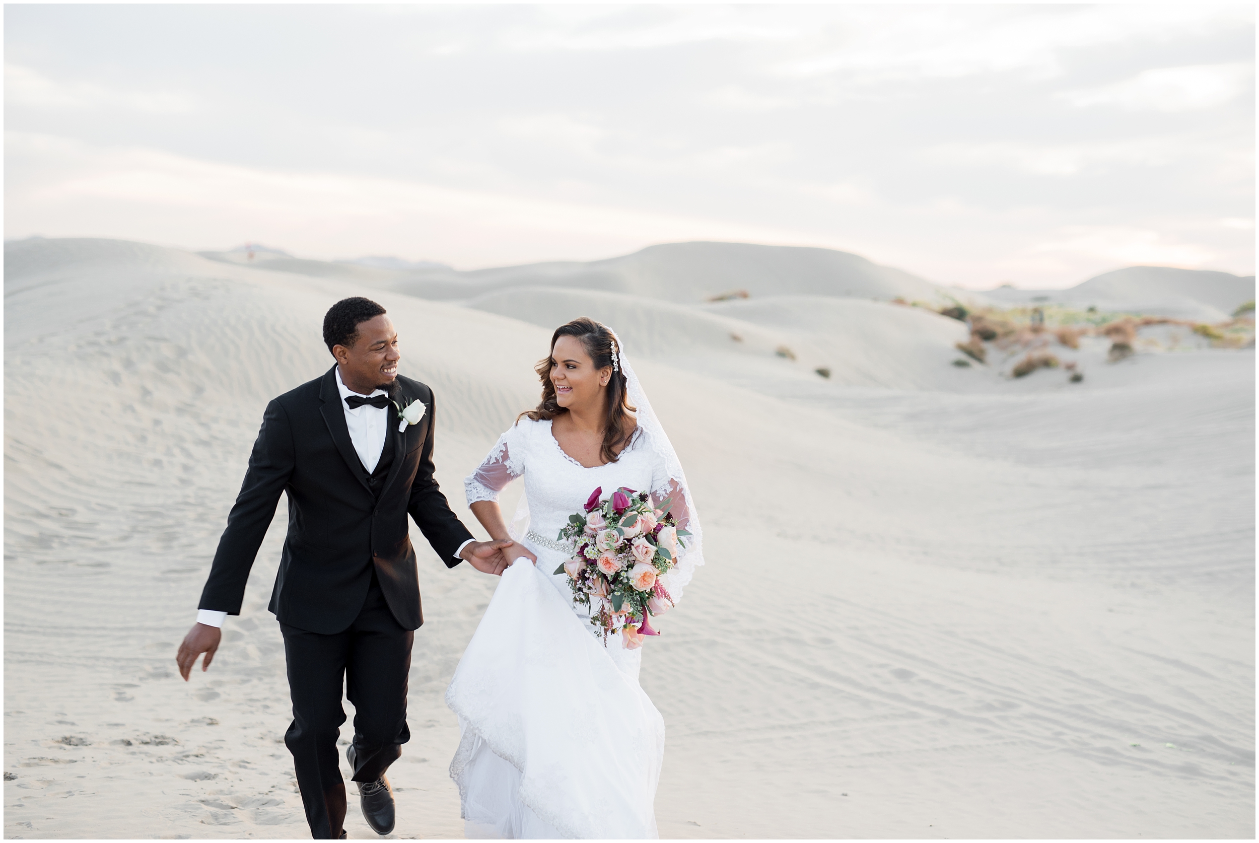 sand dunes, sand dunes wedding, white wedding, fall flowers, golden light, wedding photographer, utah destination wedding, couples, utah photographer, Kristina Curtis photography, Kristina Curtis Photographer, www.kristinacurtisphotography.com